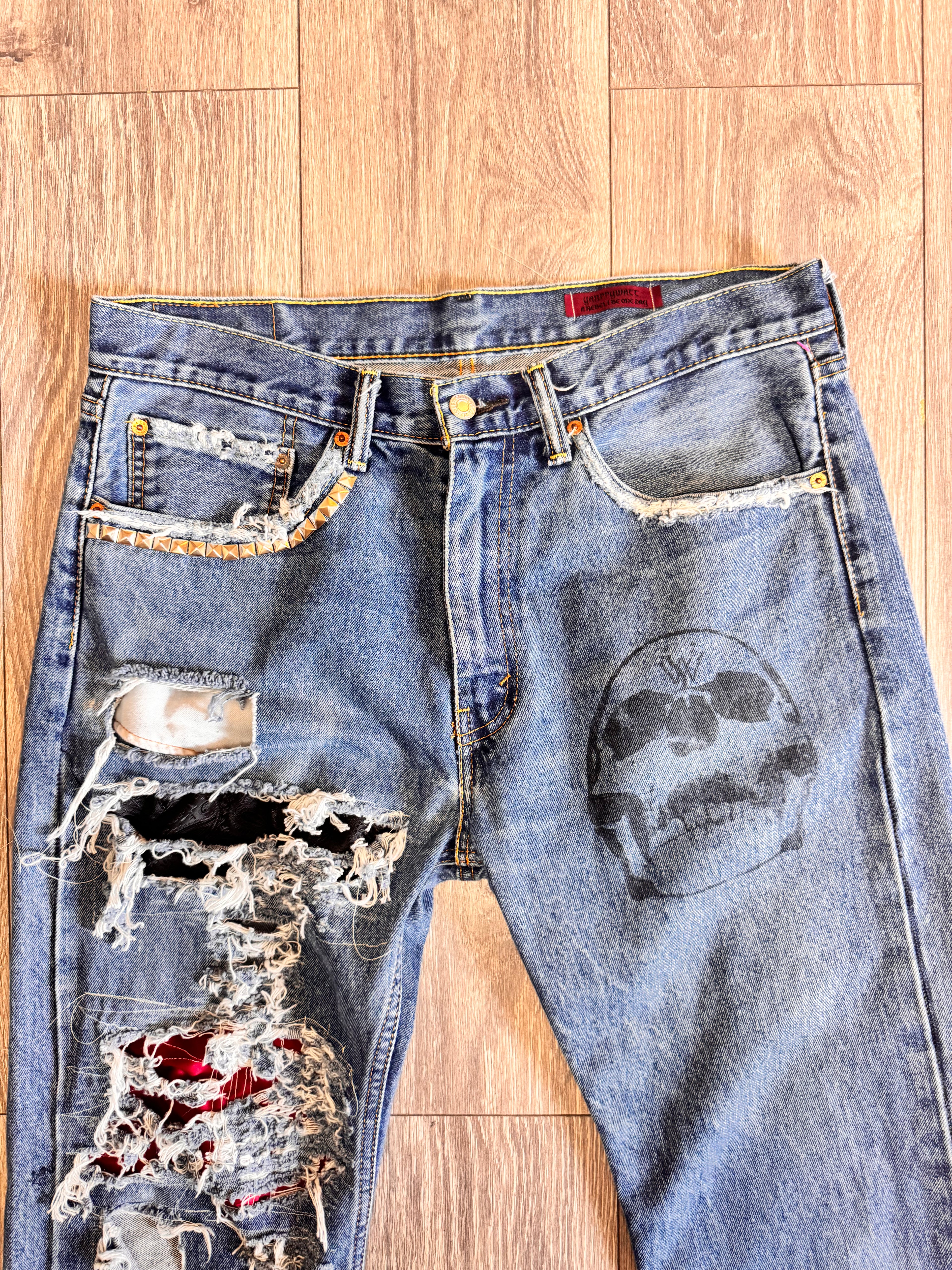 Split repair denim 34W 32L