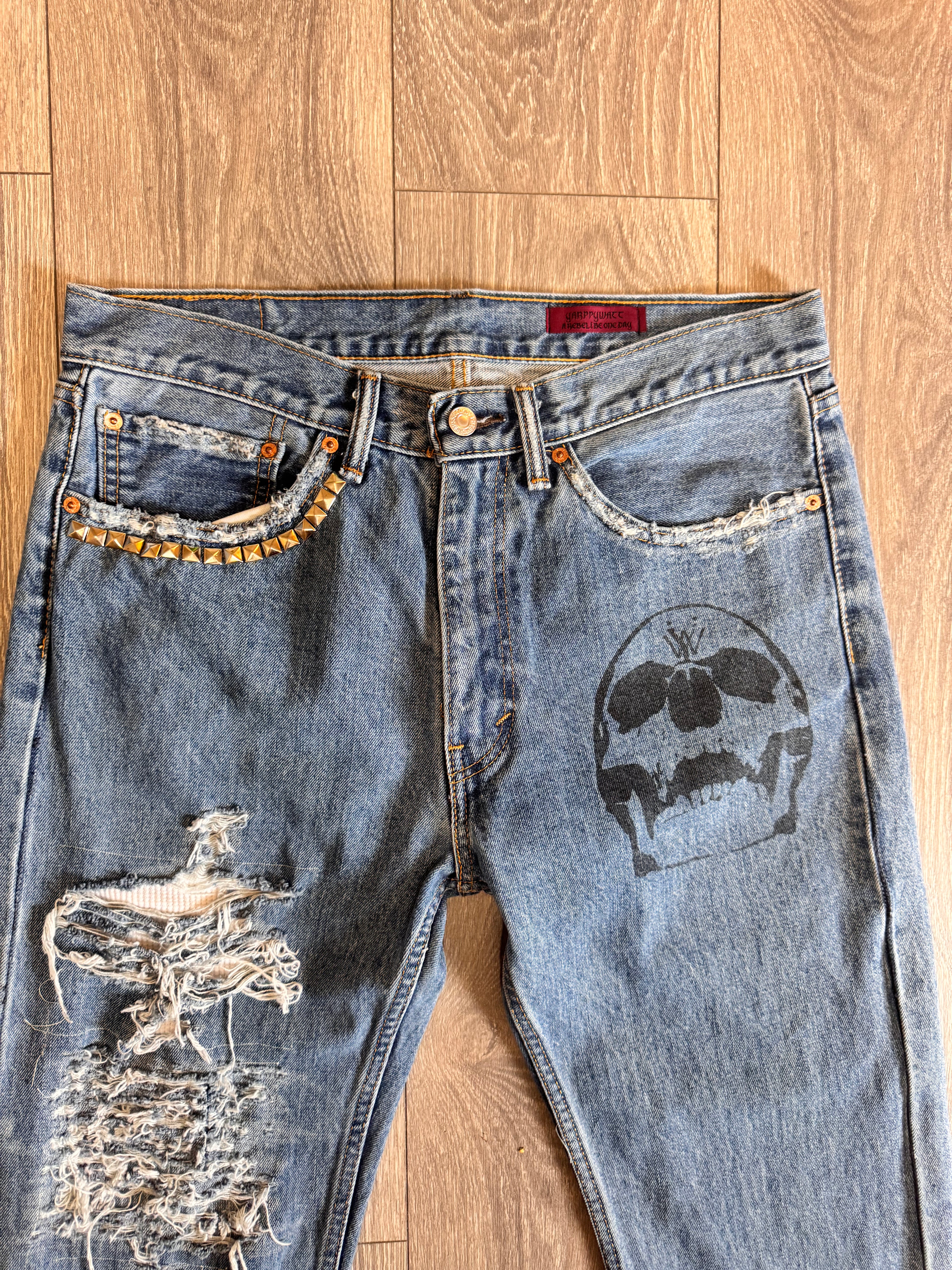 Split repair denim 34W 36L
