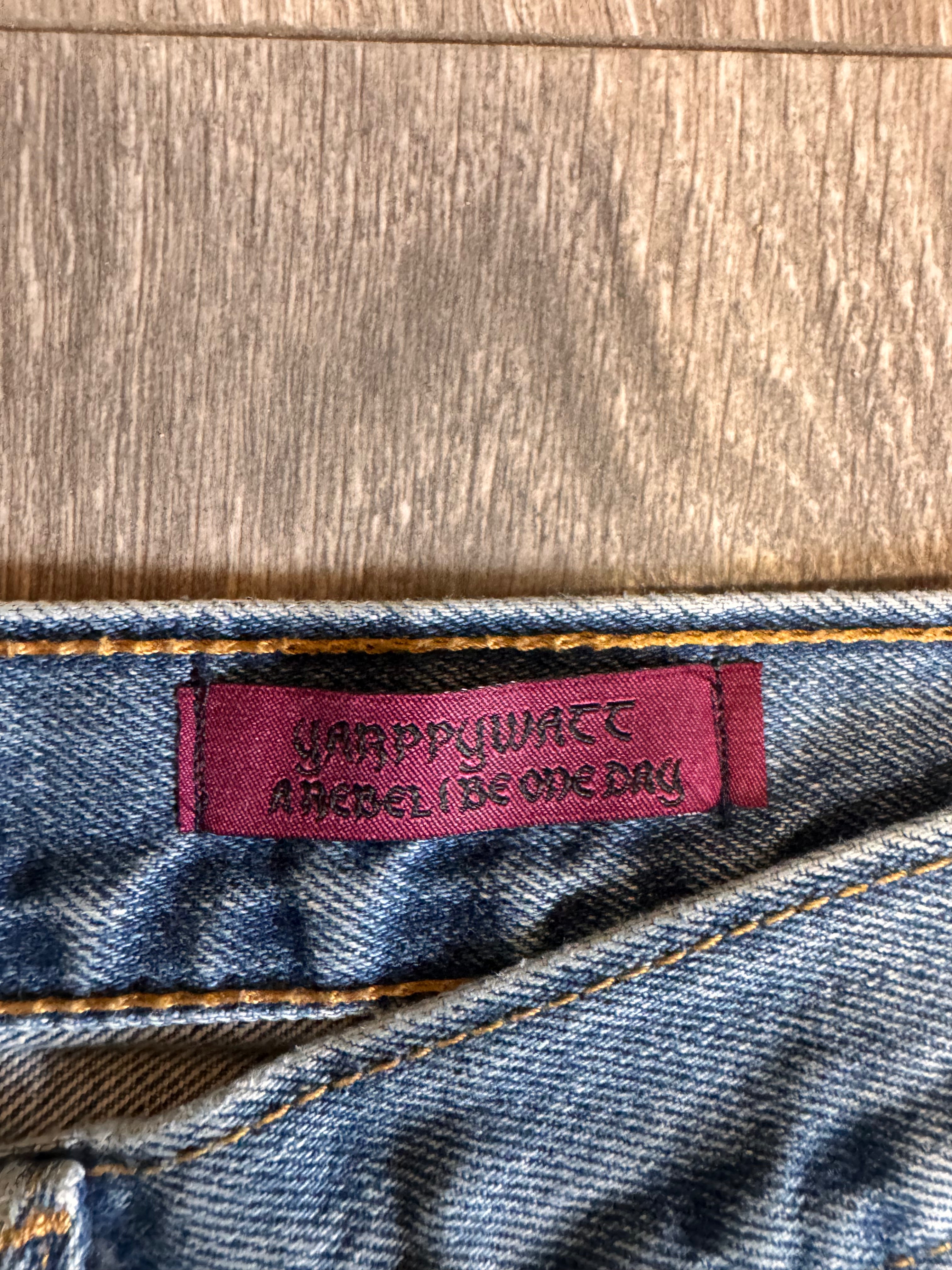 Split repair denim 34W 36L